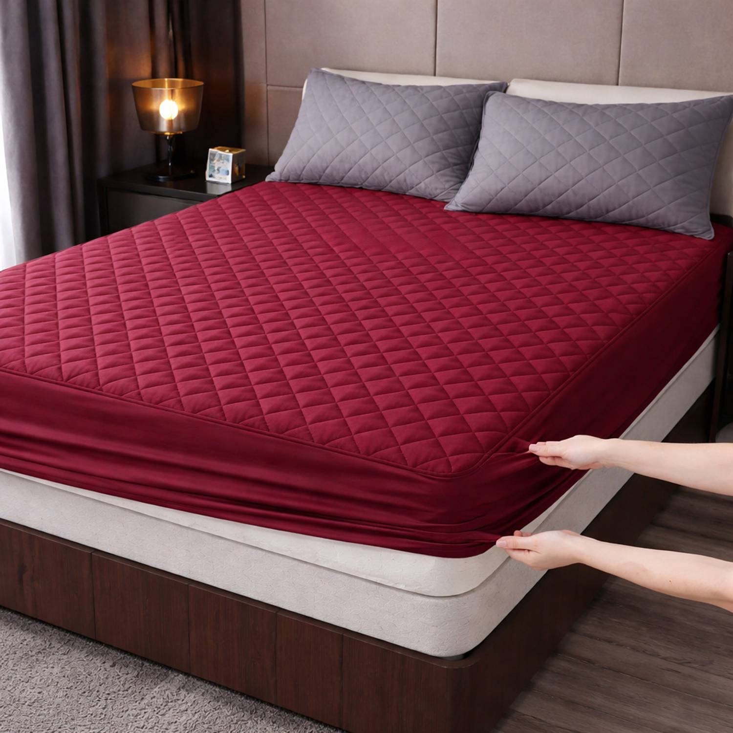 THE DESIGN King Size Elastic Strap Mattress Cover - Image 3