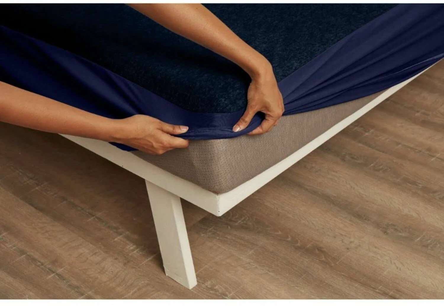 Image of Wakefit King Size Elastic Strap Polyster Waterproof, Stretchable, Breathable Mattress Cover