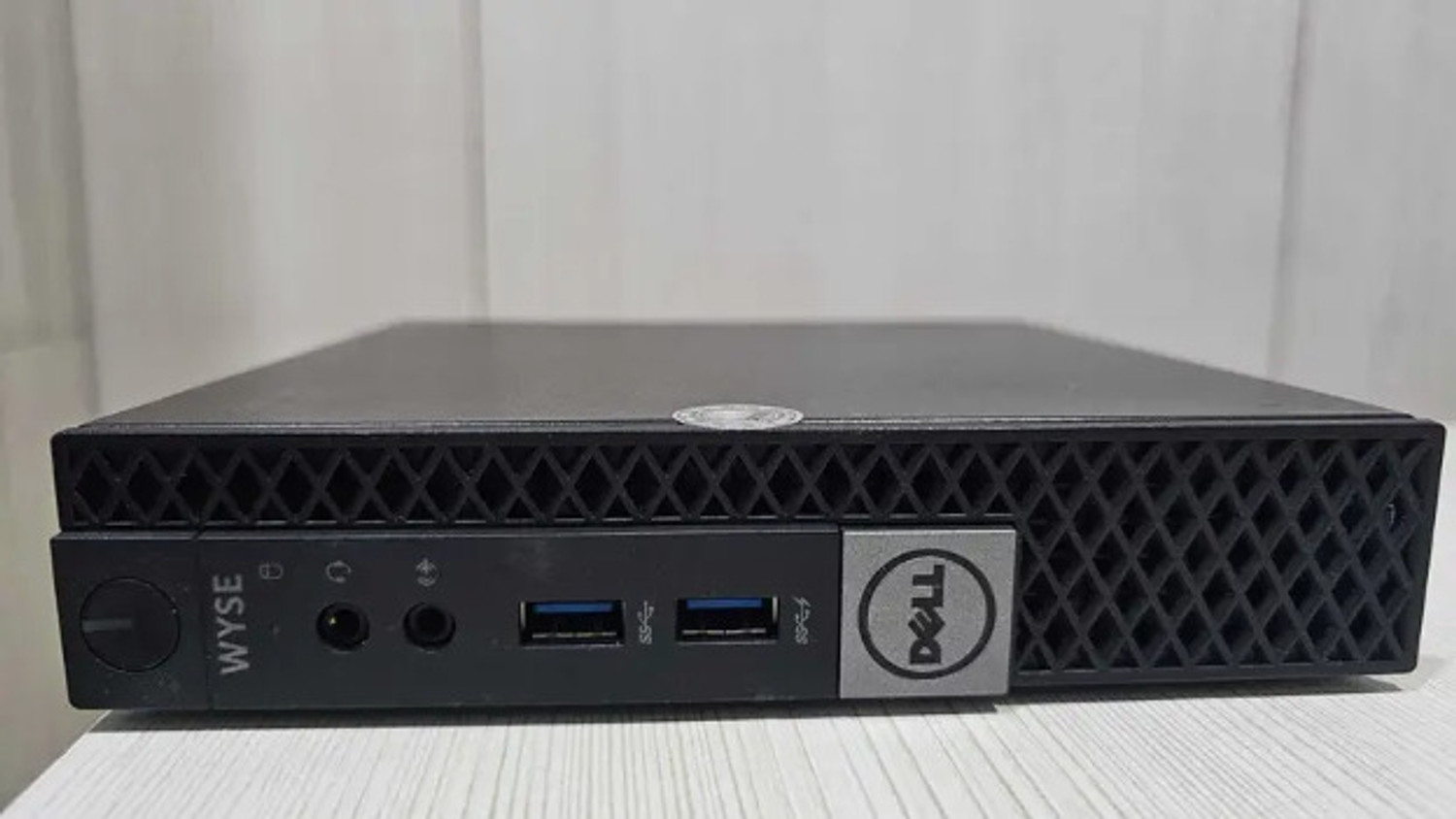 Image of DELL Refurbished Wyse 7040 - Windows 11 Pro, Intel HD Graphic, i5-6th Generation, 8 GB DDR4 High Speed, 256 GB SSD with 6 Month Warranty Wi-Fi 5GHz, Bluetooth Supported. Mini PC