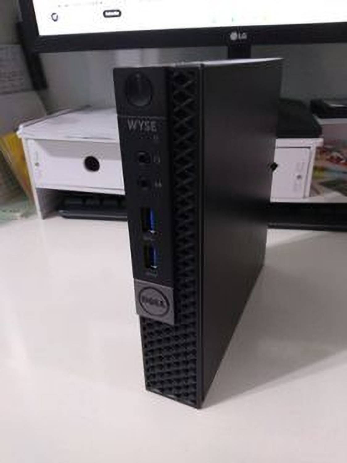 DELL Optiplex 7040 - Windows 10, Intel, (Refurbished)Intel Core i5
