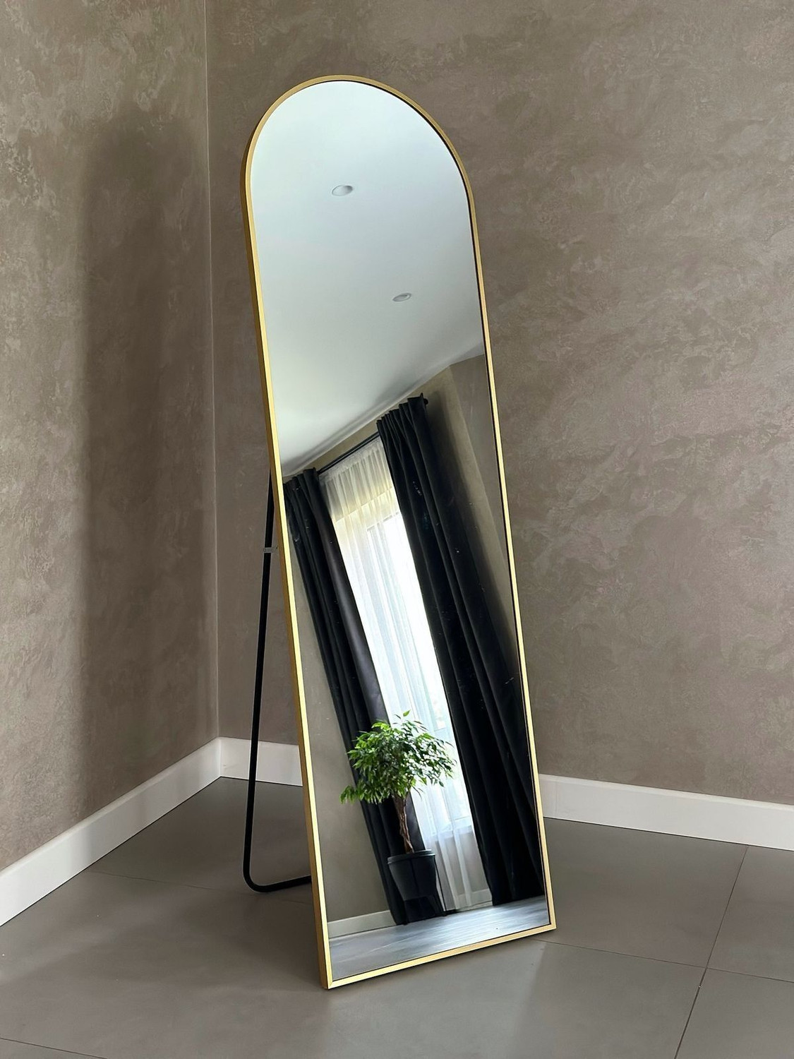 Image of GlassDarshan 5Ft Wavy Full Length Standing Mirror For Bedroom Dressing (Gold) Decorative Mirror