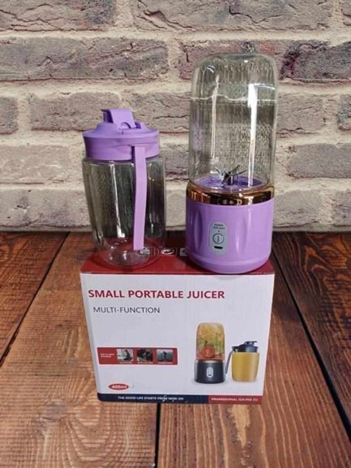 NIVKEZ USB Blender with Juice Cup, Smoothie Maker 200W
