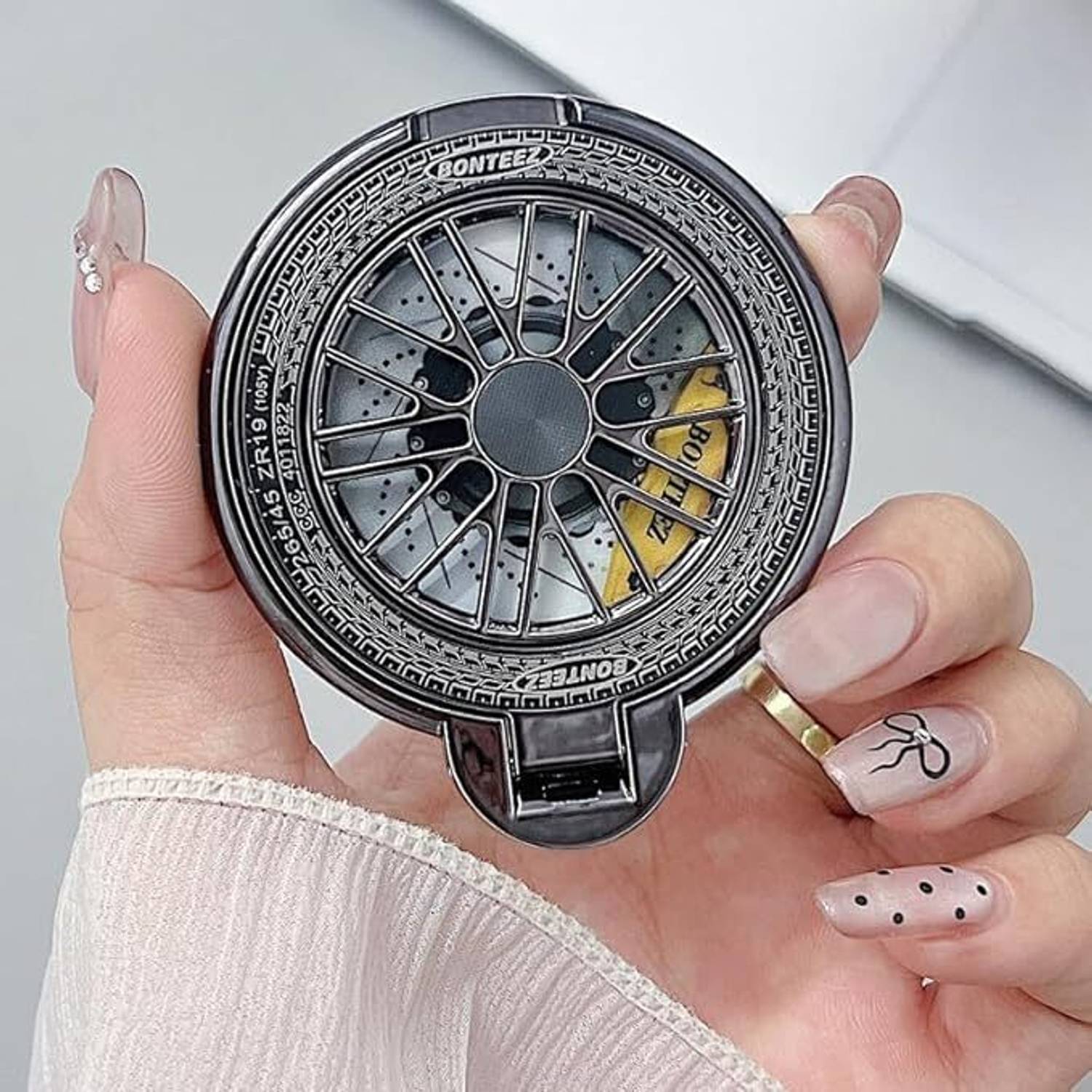 Redclip 360° Rotating Mobile Phone Holder - Image 1