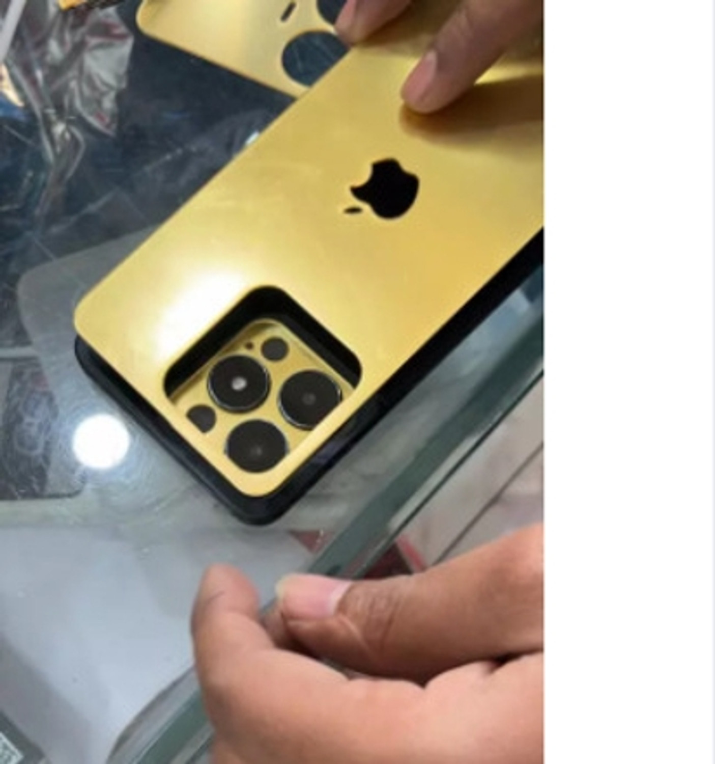 Image of CoverbyDj REALME N53,C51,C53 Golden APPLE BACKGUARD BACK PROTECTOR Mobile Skin