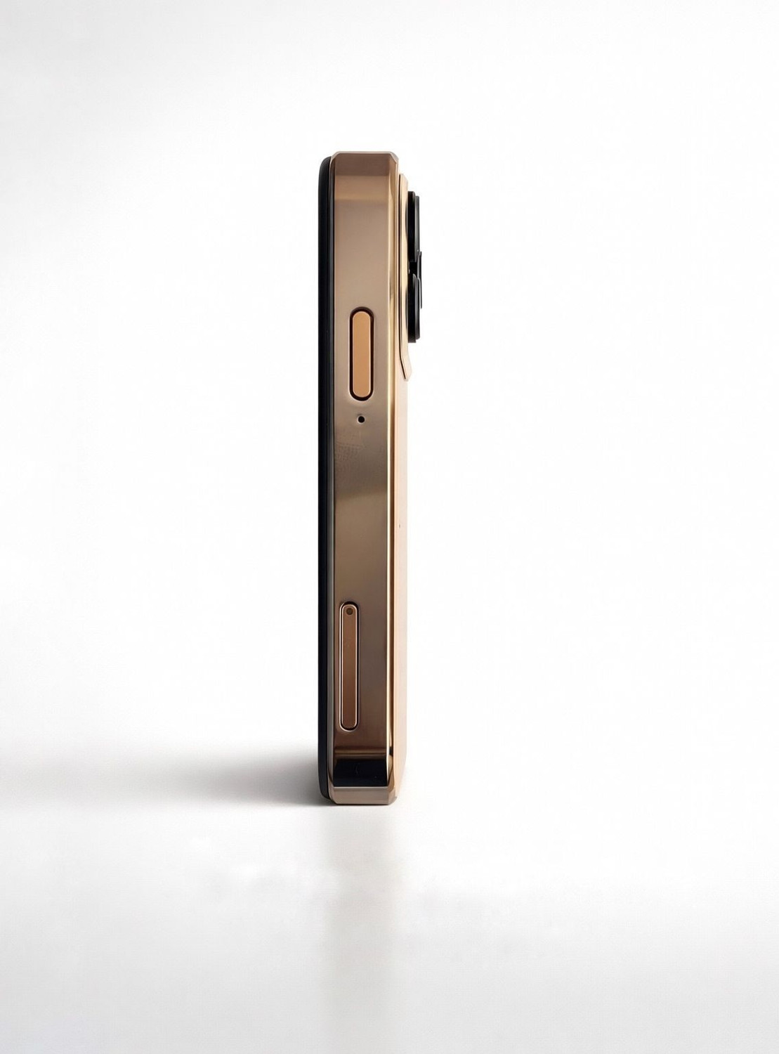 Image of Snexan New Rock Bold T170 Ultra HD 4K Screen | Premium Design SmartPhone (Gold, 16 GB)