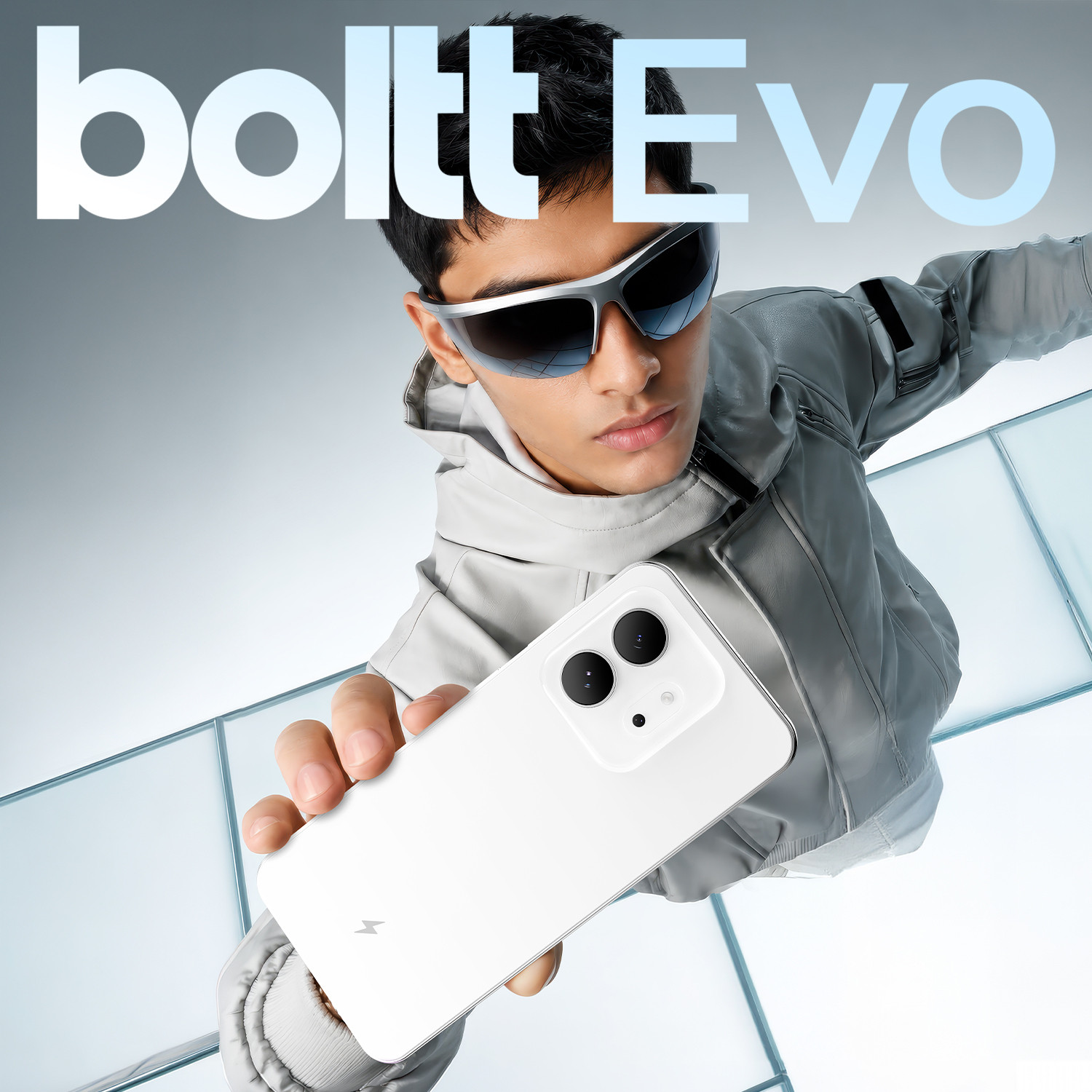 Image of BOLTT EVO (Arctic White, 128 GB)