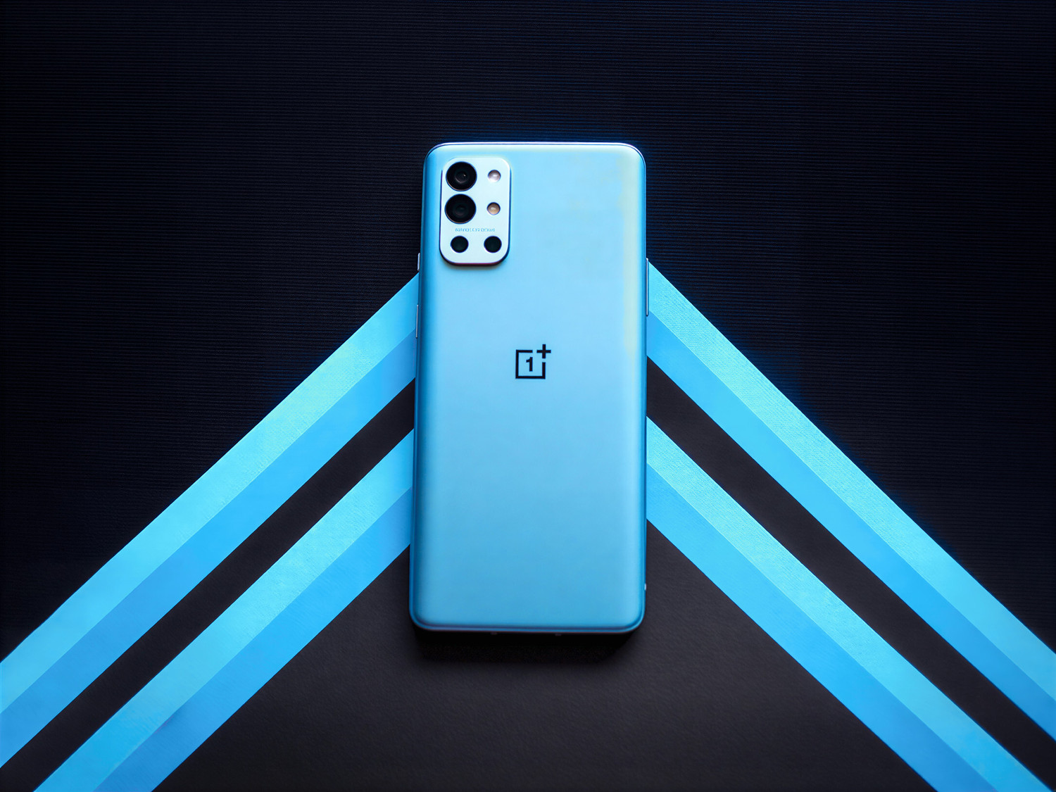 Image of OnePlus 9R 5G (Cool Blue, 128 GB)
