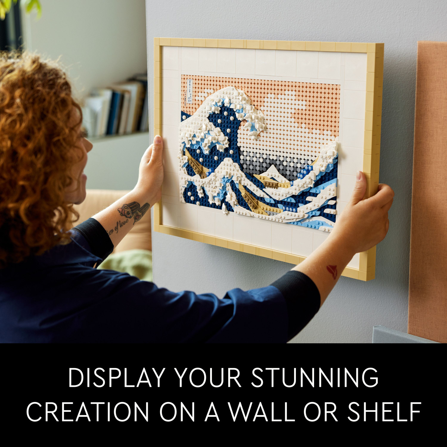 Image of LEGO ART Hokusai - The Great Wave (1810 Blocks) Model Building Kit