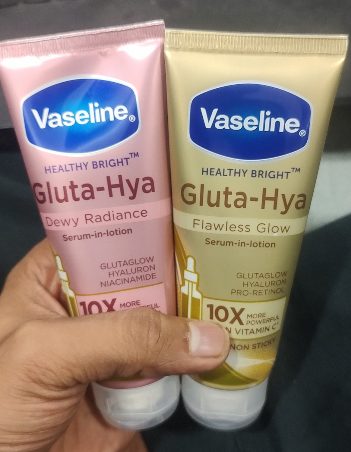 Image of Vaseline Gluta-Hya Dewy Radiance + Gluta-Hya Flawless Glow 70G each (140G)