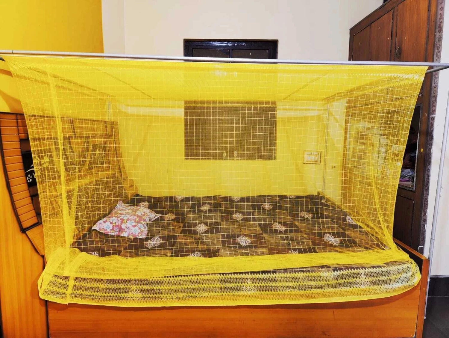 Image of Pappu Industry Best Quilty Mosquito Net Square Plain 6x7 Foldable Flexible for Double Bed Cotton Washable Adults Mosquito Net
