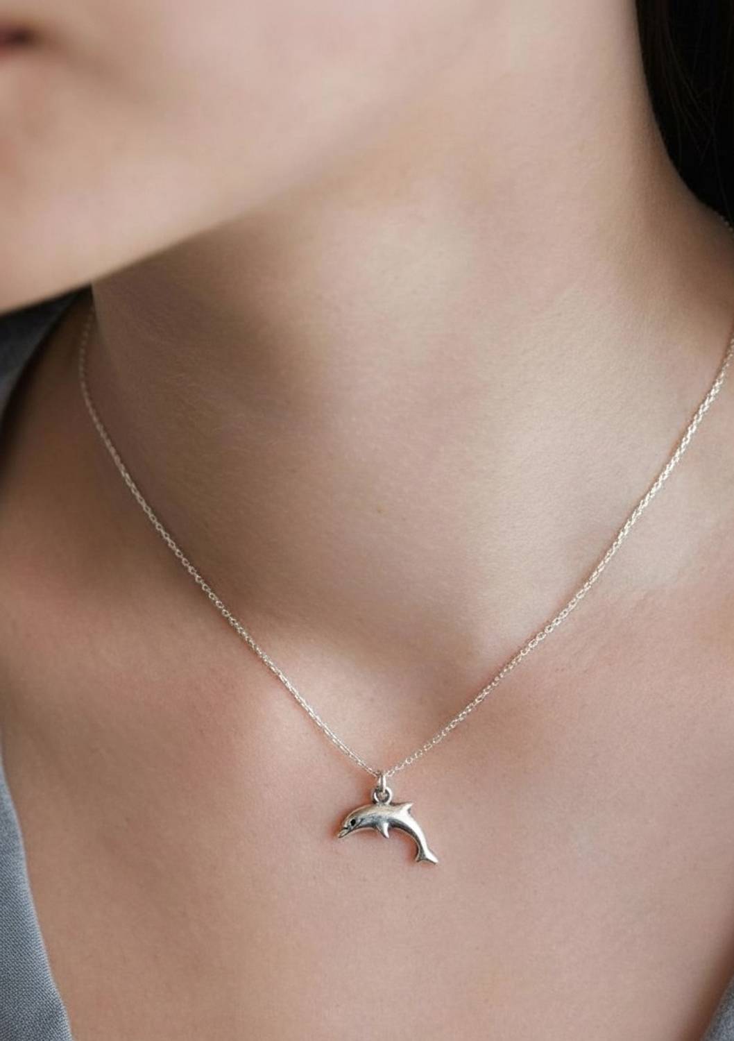Lurenza Minimal Dolphin Silver Charm Necklace - Image 1