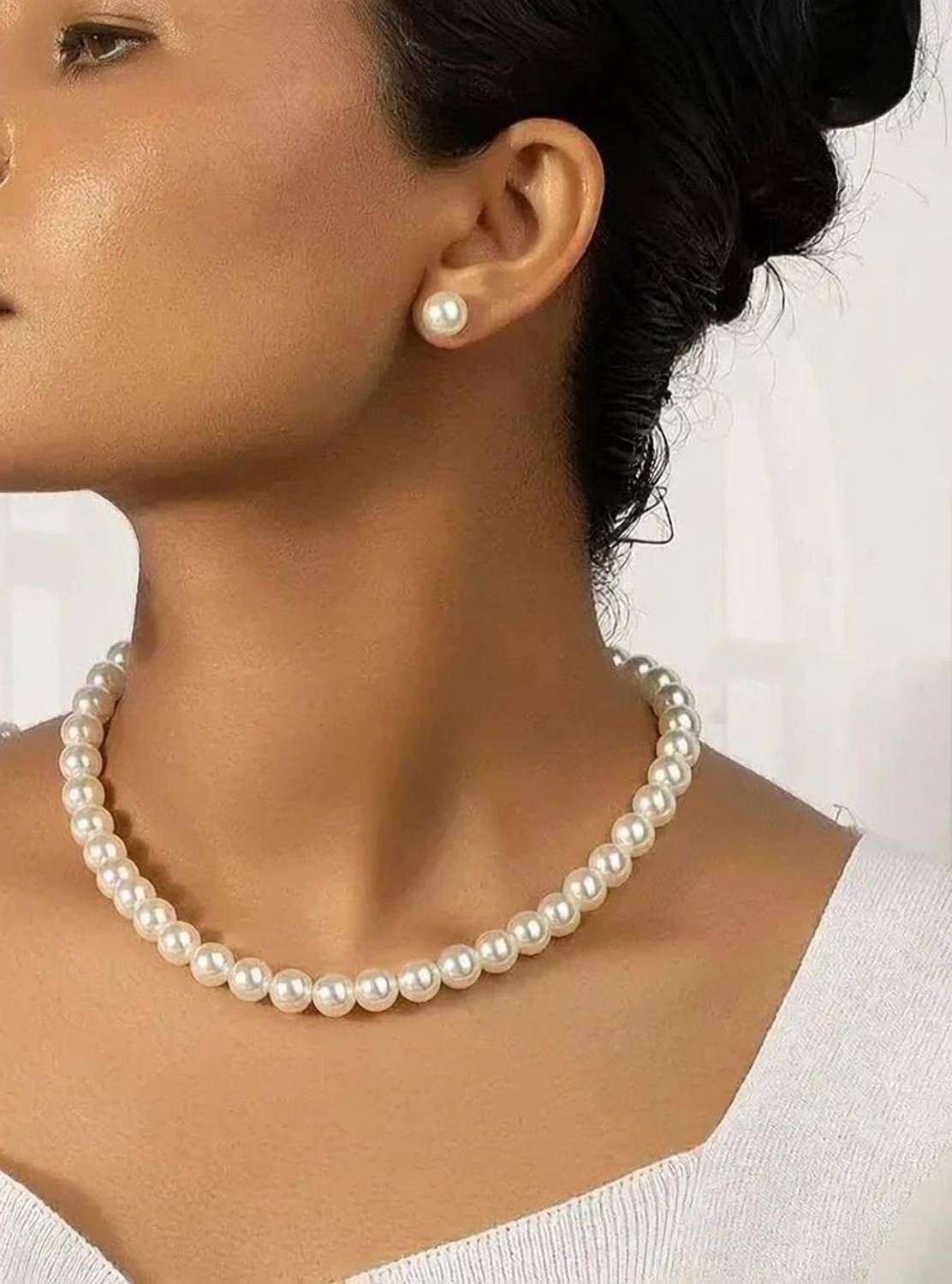 Adornn Perl necklace/moti mala Glass Necklace