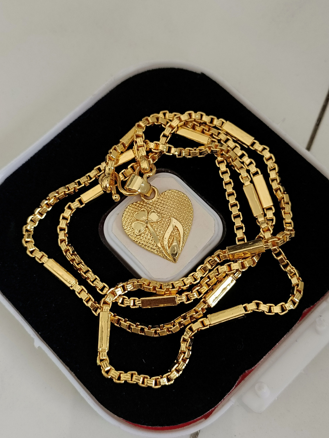 Image of HN JEWELLERY One Gram Gold Plated Chain Pendant Jewellery For Women And Girl 24 Inch Long Gold-plated Plated Brass Chain