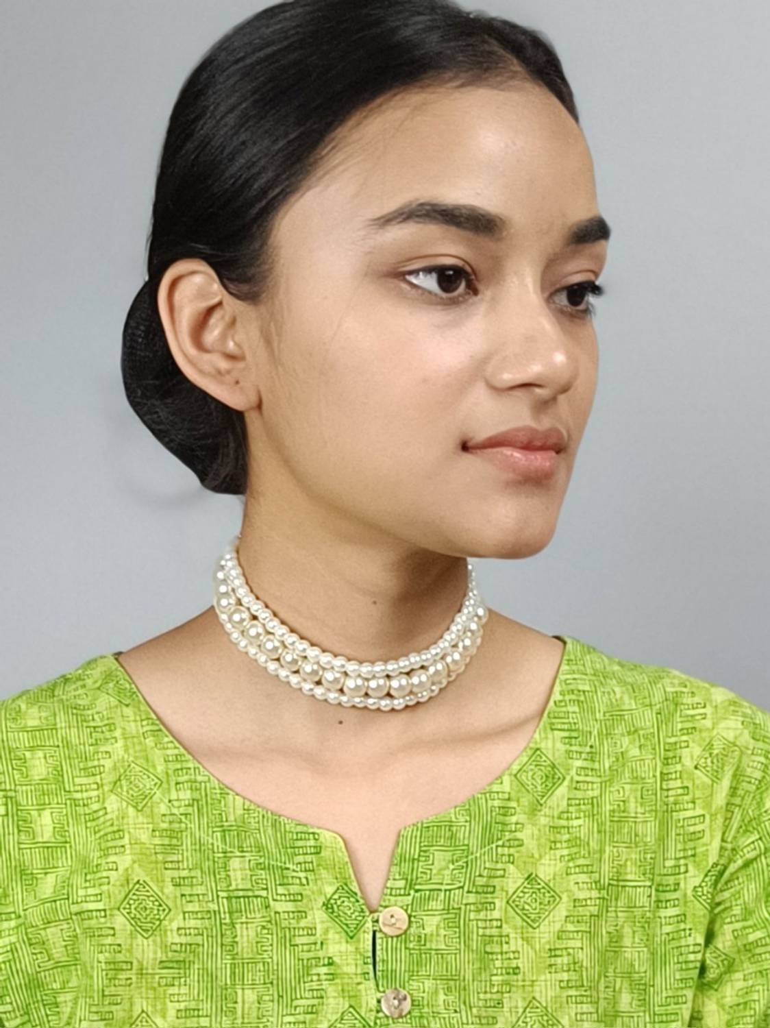 alysa White Pearl Necklace for Women | Western Multi Layer Pearl Choker Necklace Pearl Alloy Choker