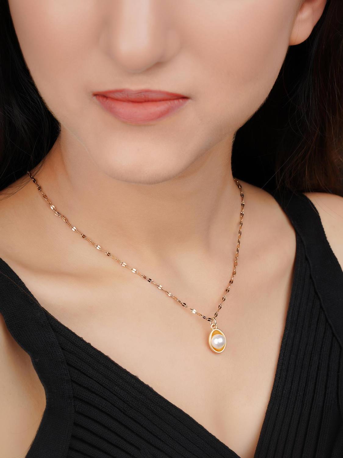 BISHTY BISHTY Pearl Anti Tarnish chain for girls women Pearl Gold-plated Plated Stainless Steel Chain
