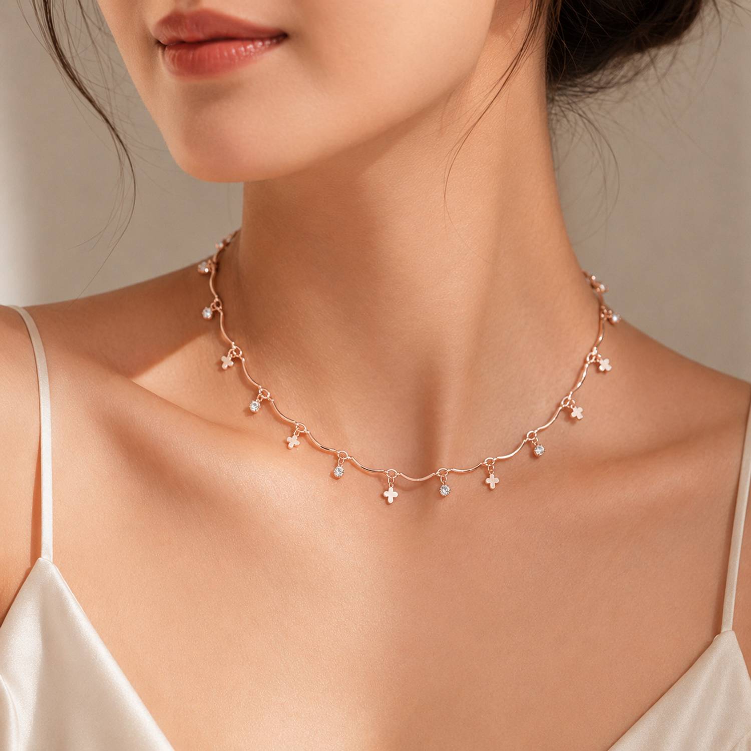 Amirag Elegant Korean Rose Gold Clover Charm Necklace for girls & Women Silver Plated Brass Choker