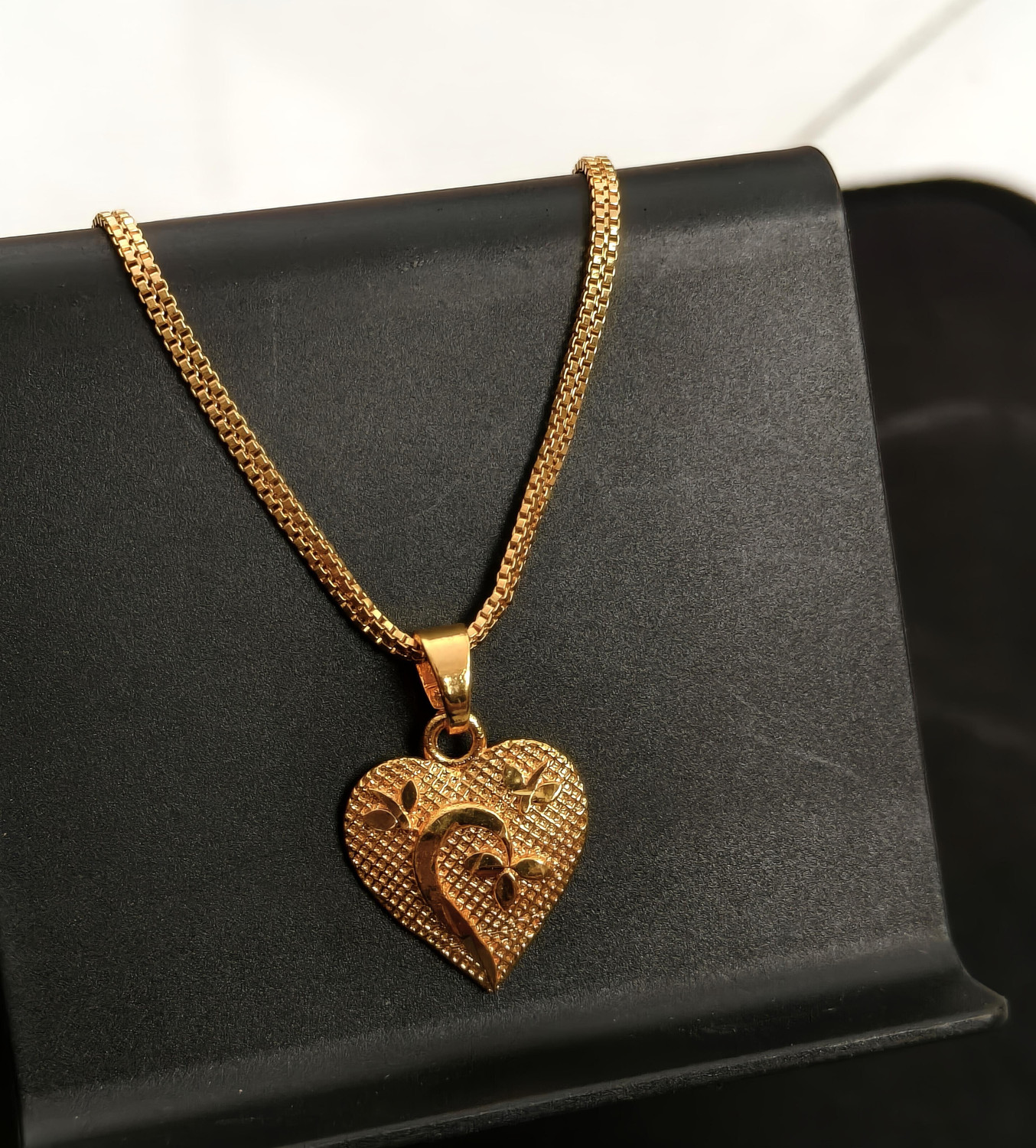 Image of HN JEWELLERY One Gram Gold Chain With Heart Pendant For Women And Girl 22 Inch Long Gold-plated Plated Brass Necklace