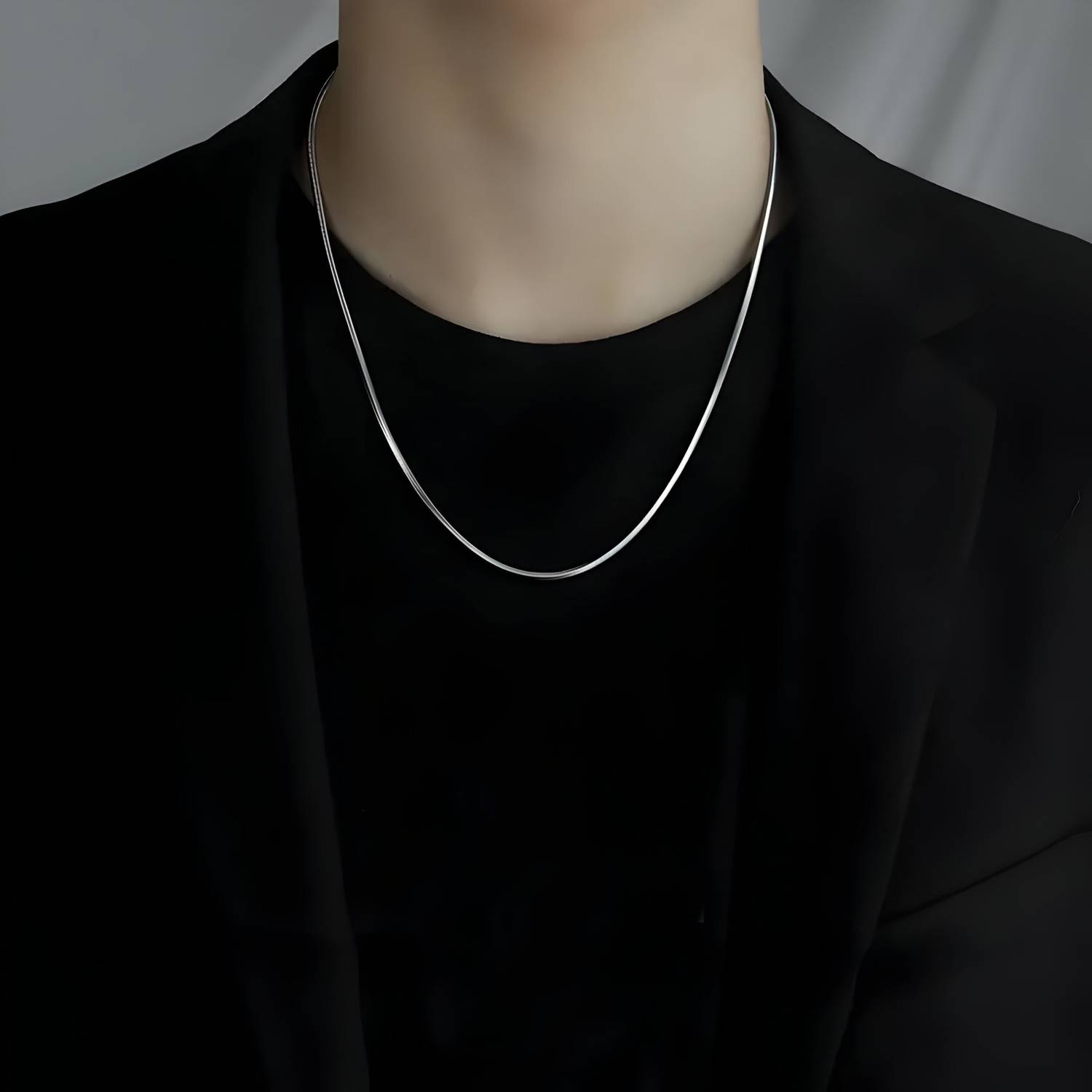 house of common Silver Snake Neck Chain - Image 2