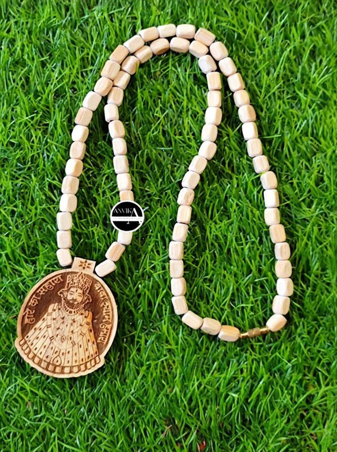 ANVIKA ANVIKA Religious Tulsi Kanthi Mala With Hare Ka Sahara Khatu Shyam Pendant Wood