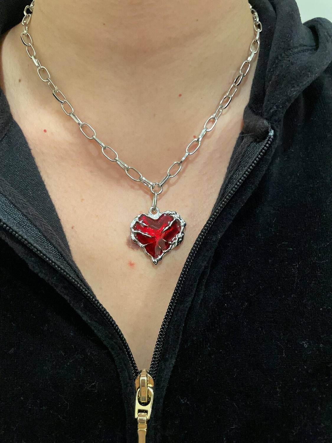 Samna Gothic Red Heart Necklace - Image 1