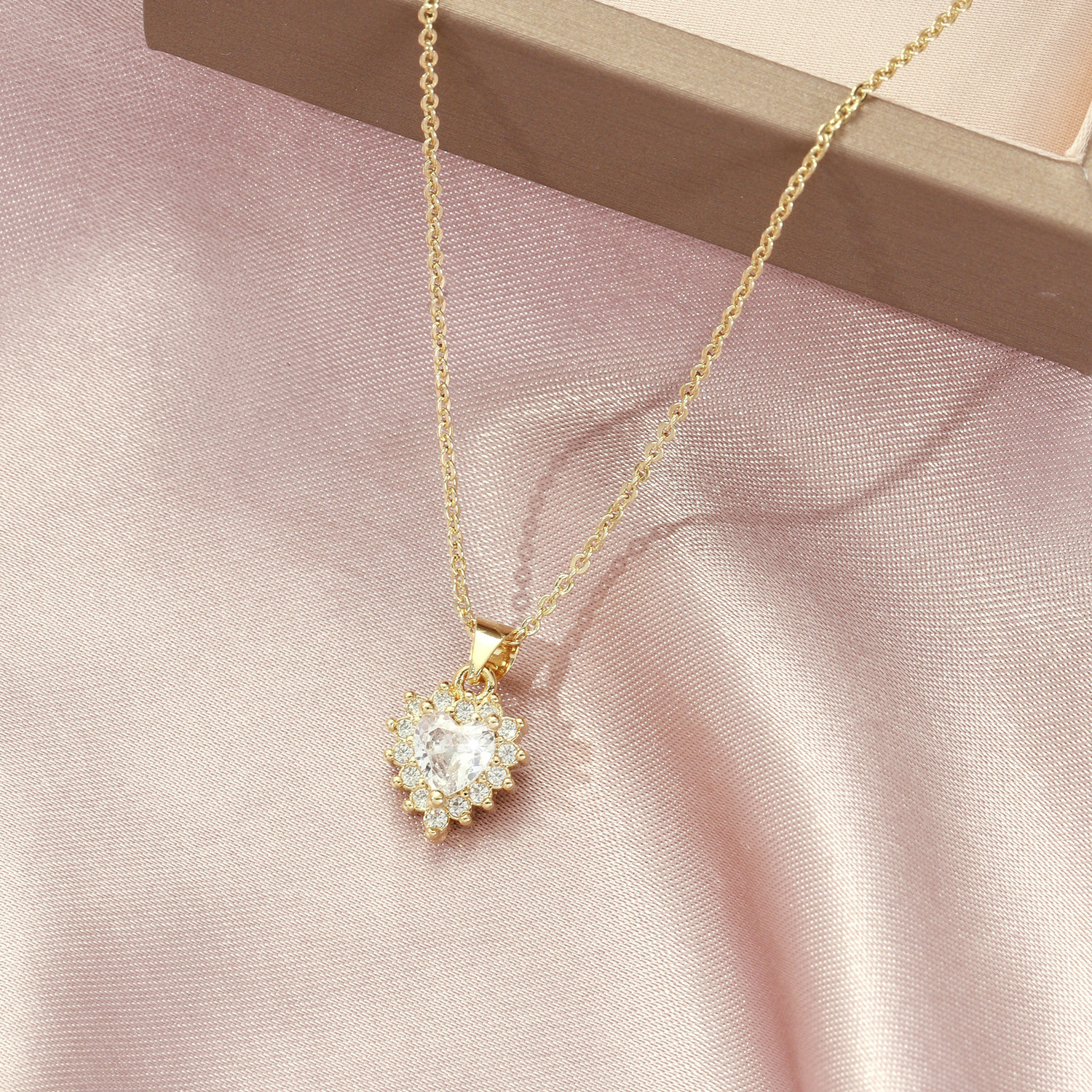 Image of Salty Diamond Love Drop Necklace for Women & Girls Neck Chain Jewellery Accessories Copper Necklace