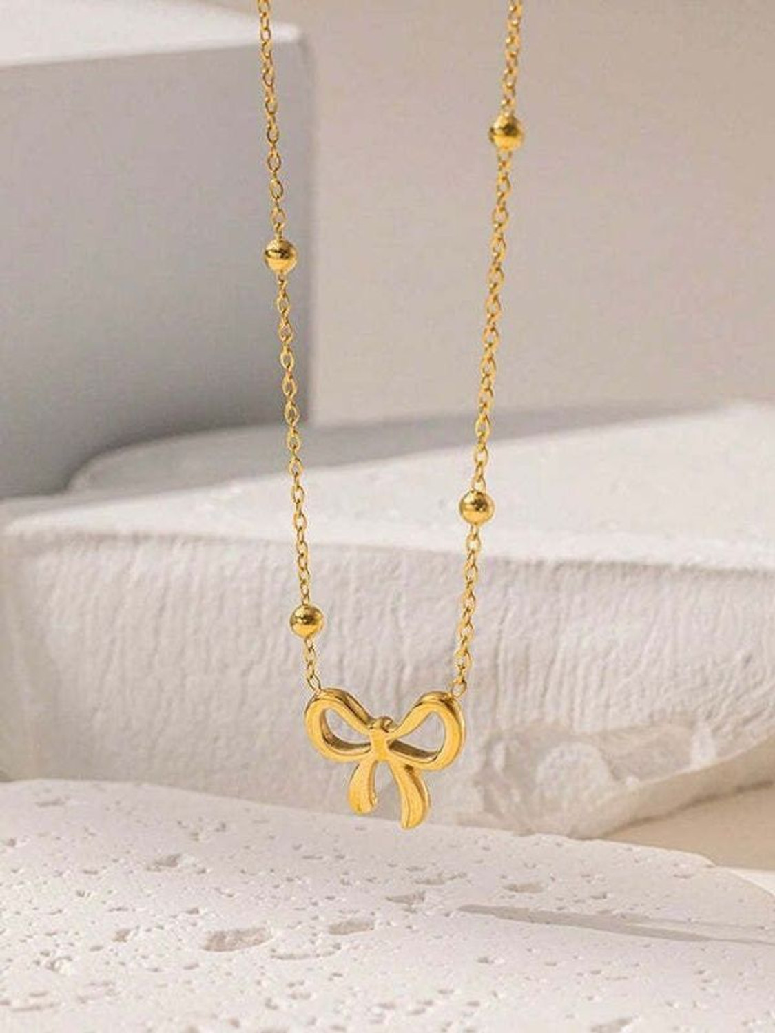 Image of Gleve Gleve Stainless Steel Angle Wing Crystal Gold-plated Plated Brass Chain