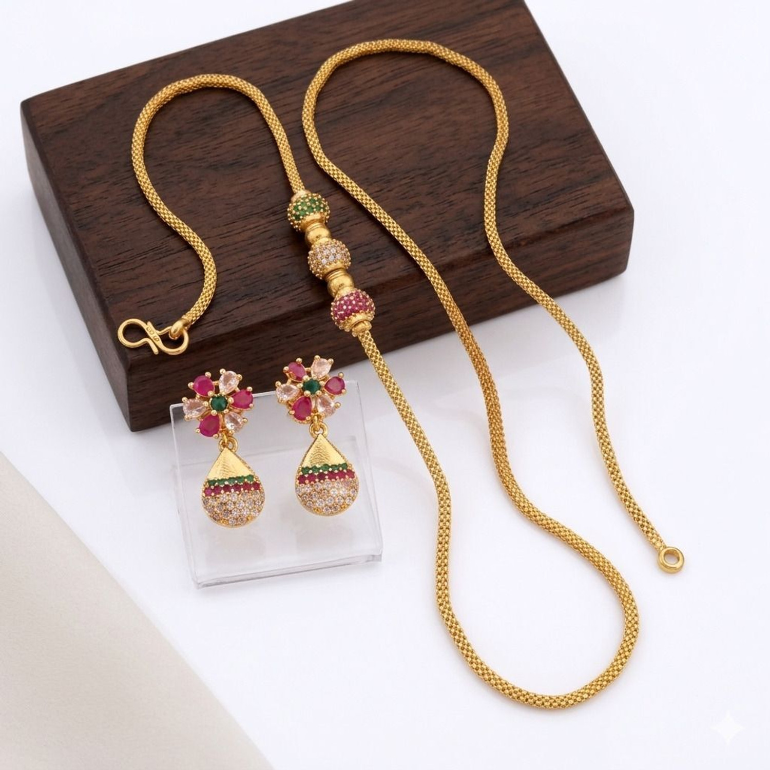 Image of VR Fashion HUB American 24 Inch Mugappu chain With Earrings For Women Diamond Gold-plated Plated Copper Chain