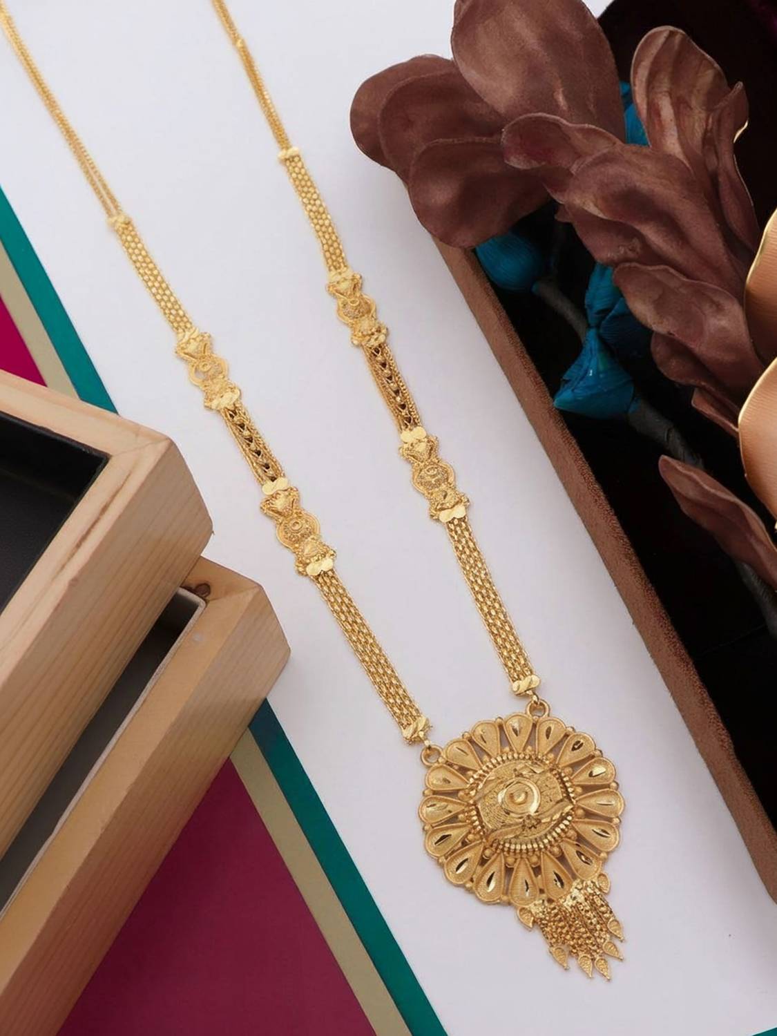 Bhumi09 Micro Necklace For Women/Girls Stylish Agate Gold-plated Plated Brass Necklace