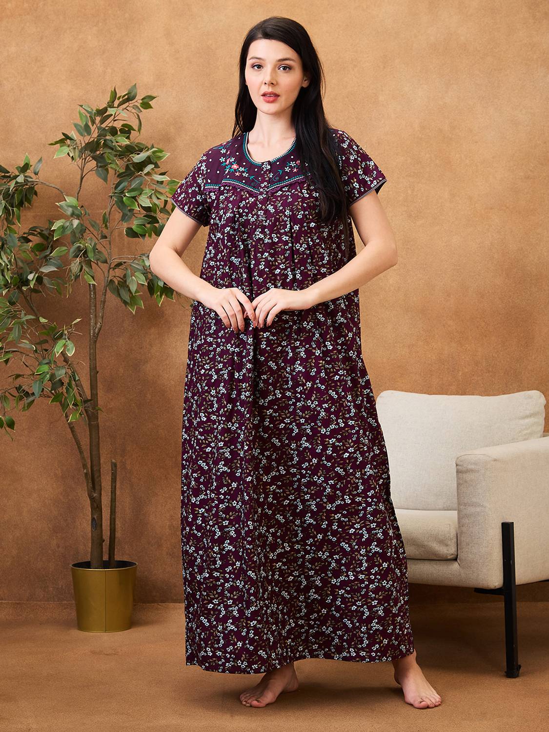 AV2 Women Nighty