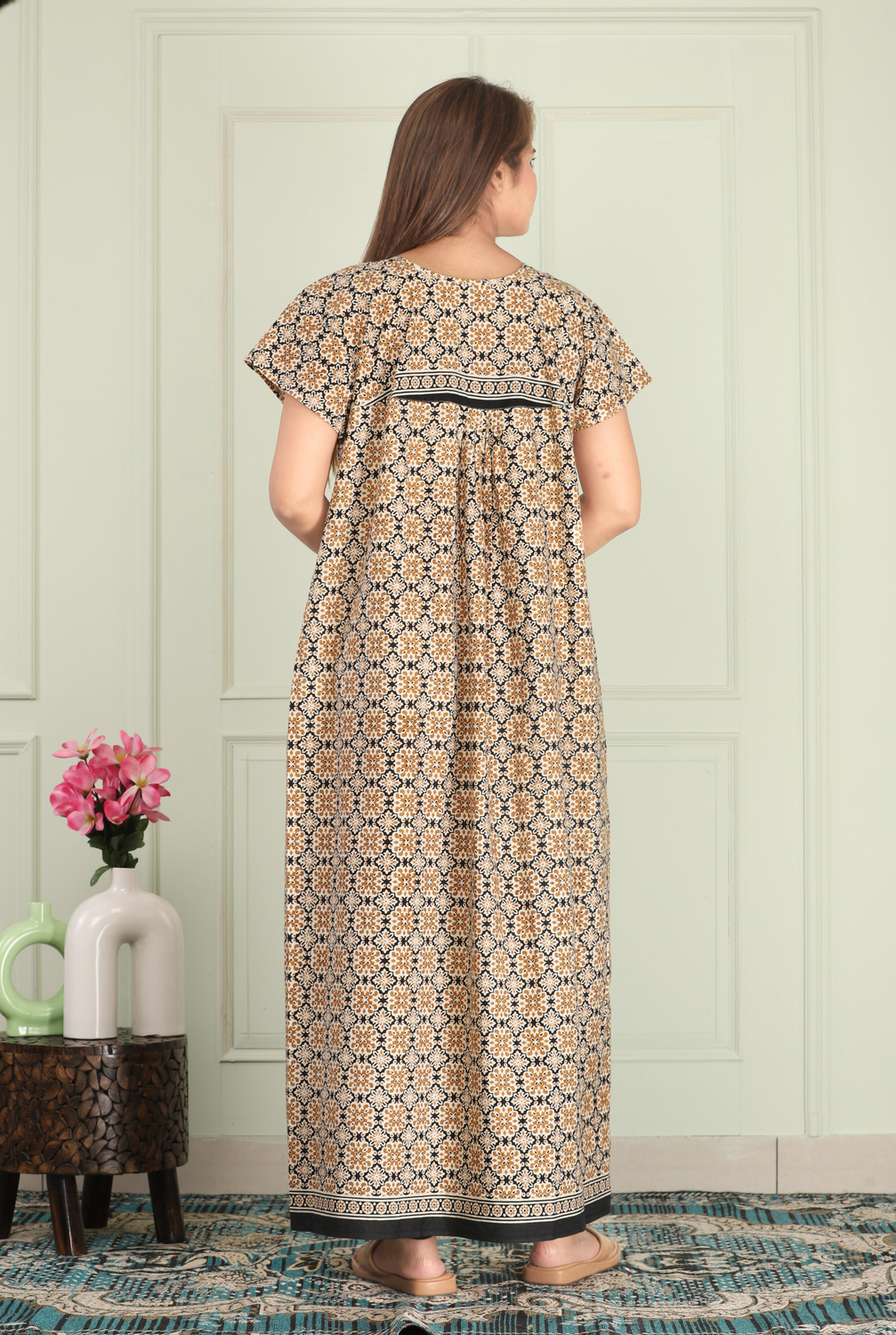 Image of Shalini Fashions Women Nighty