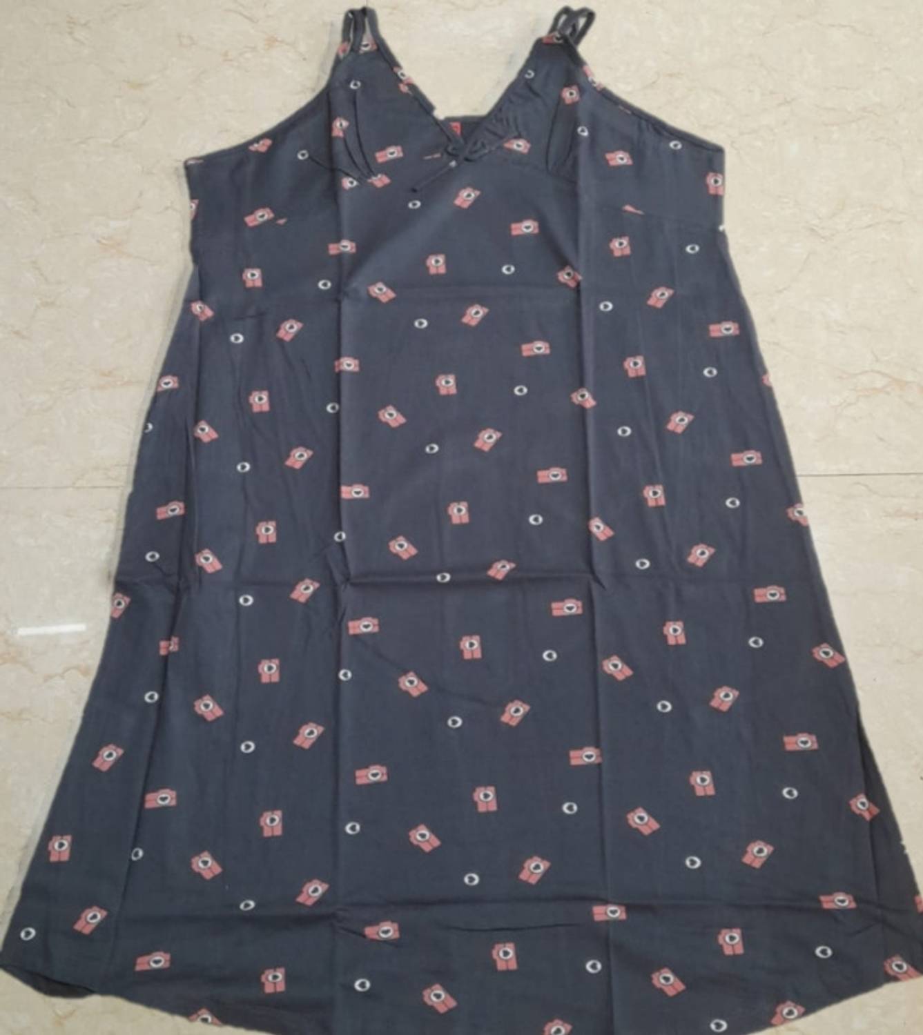 anikas Women Nighty