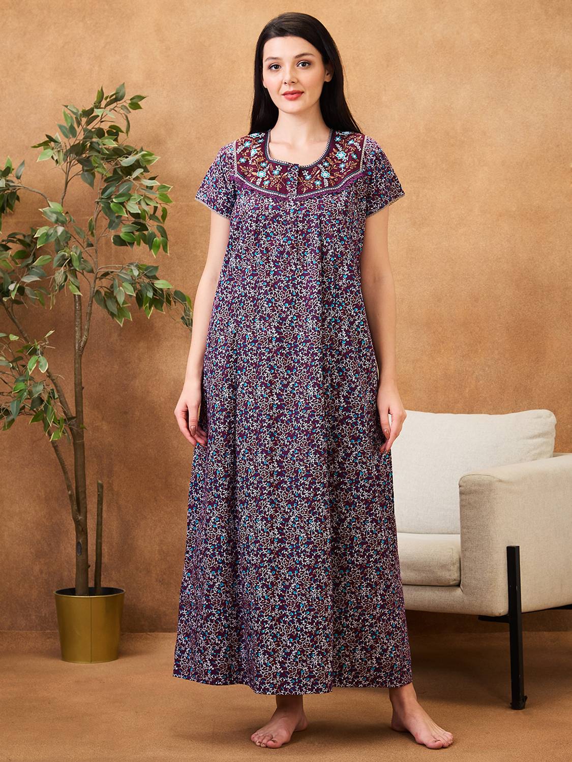 AV2 Women Nighty
