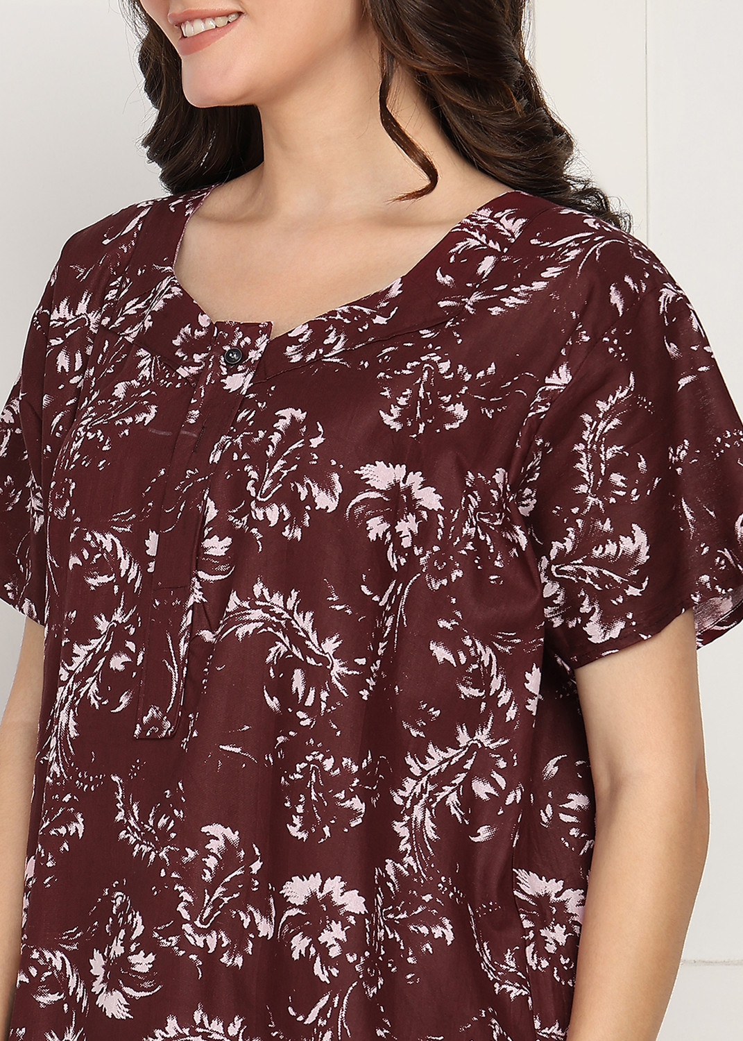 Image of MYRELOOK Women Nighty