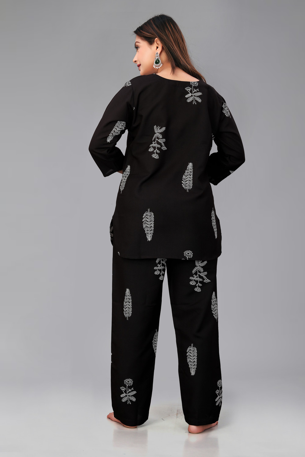 Image of Biyoko Women Printed Black Night Suit Set