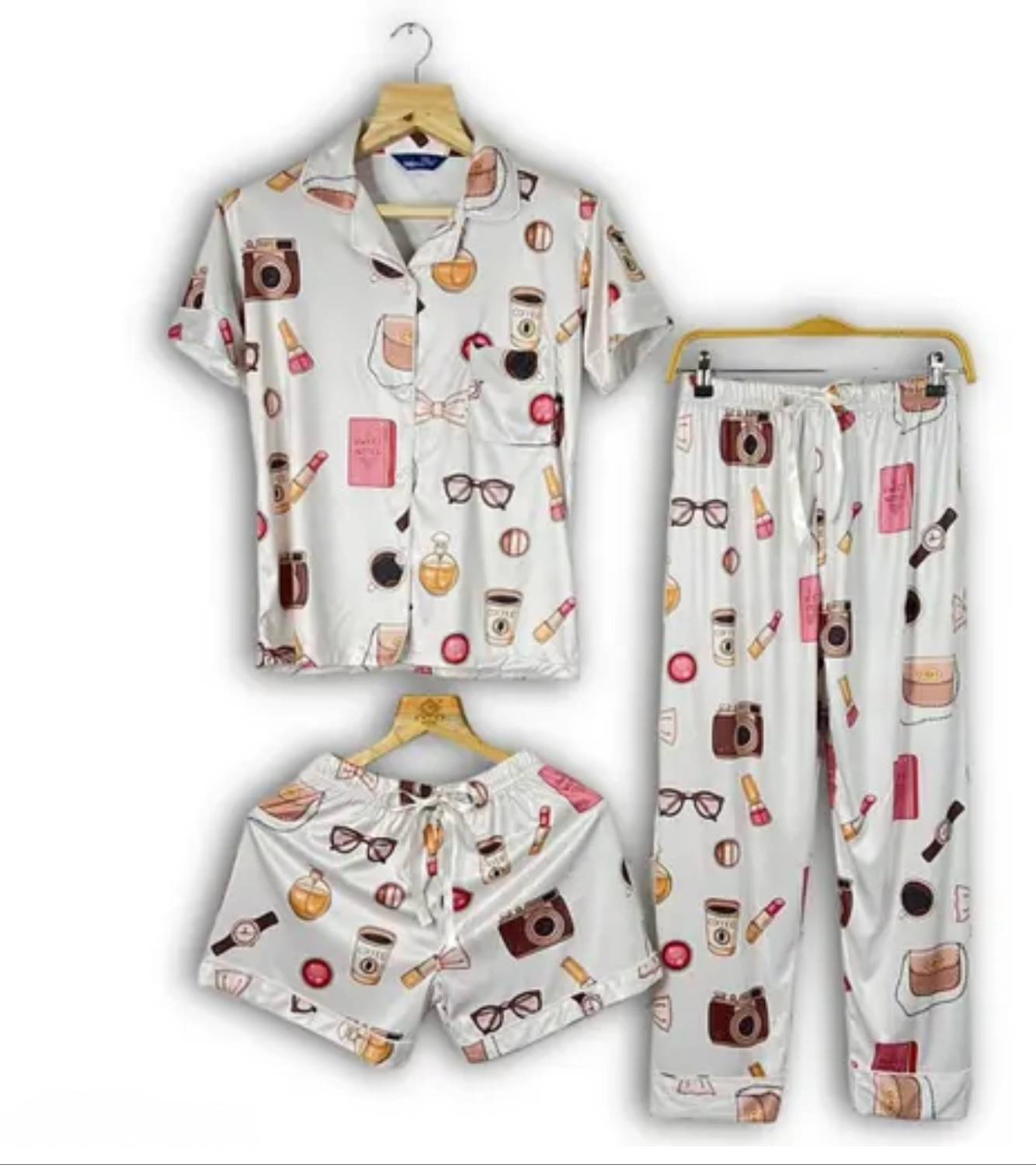 BELADIYA FASHION Women Conversational White Night Suit Set