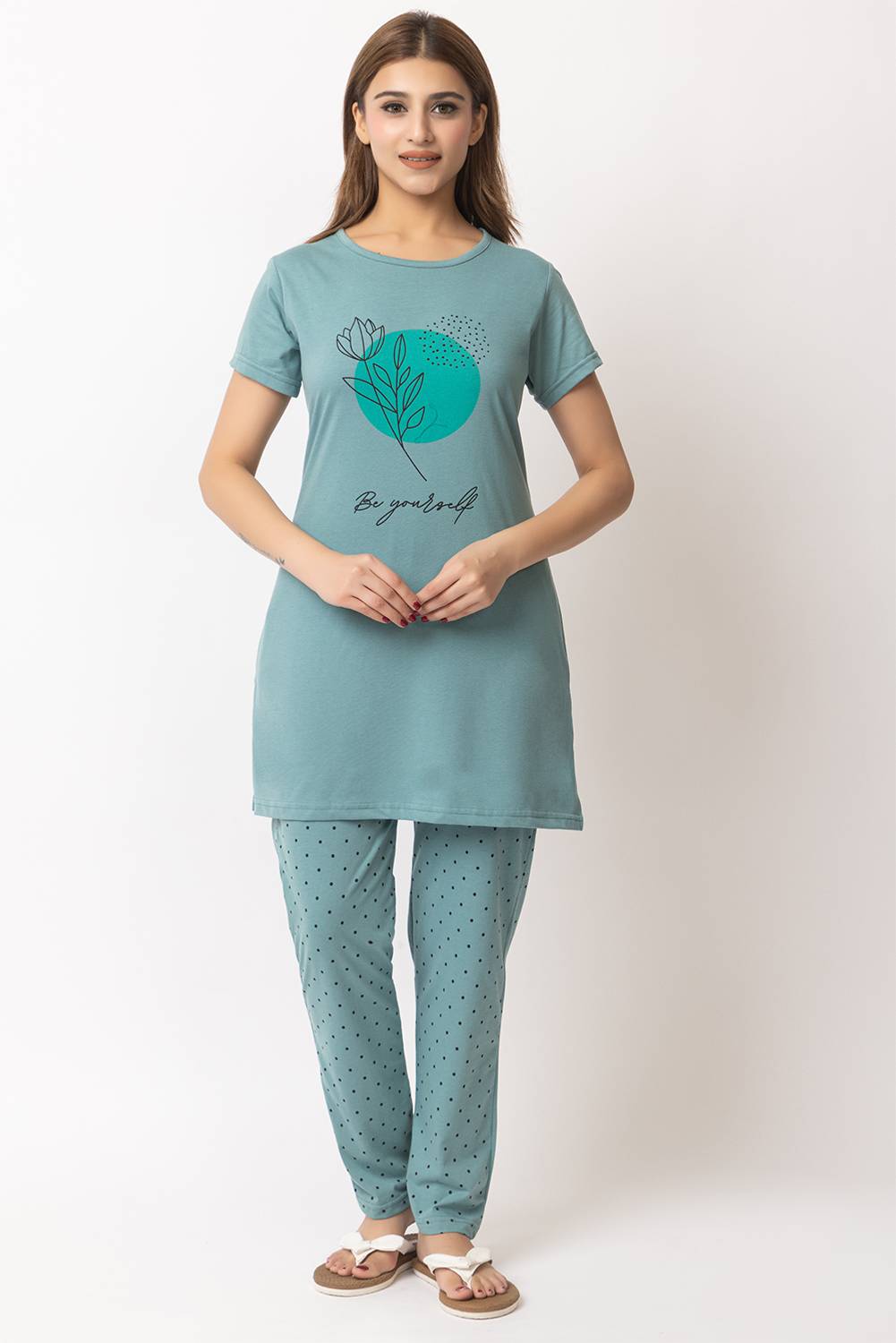 Looper Women Printed Green Top & Pyjama Set