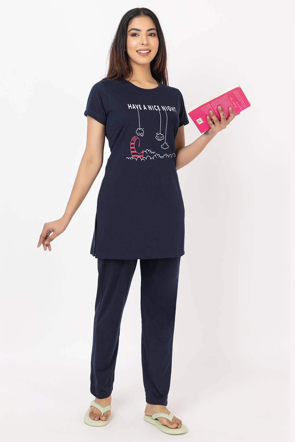 Looper Women Printed Dark Blue Top & Pyjama Set
