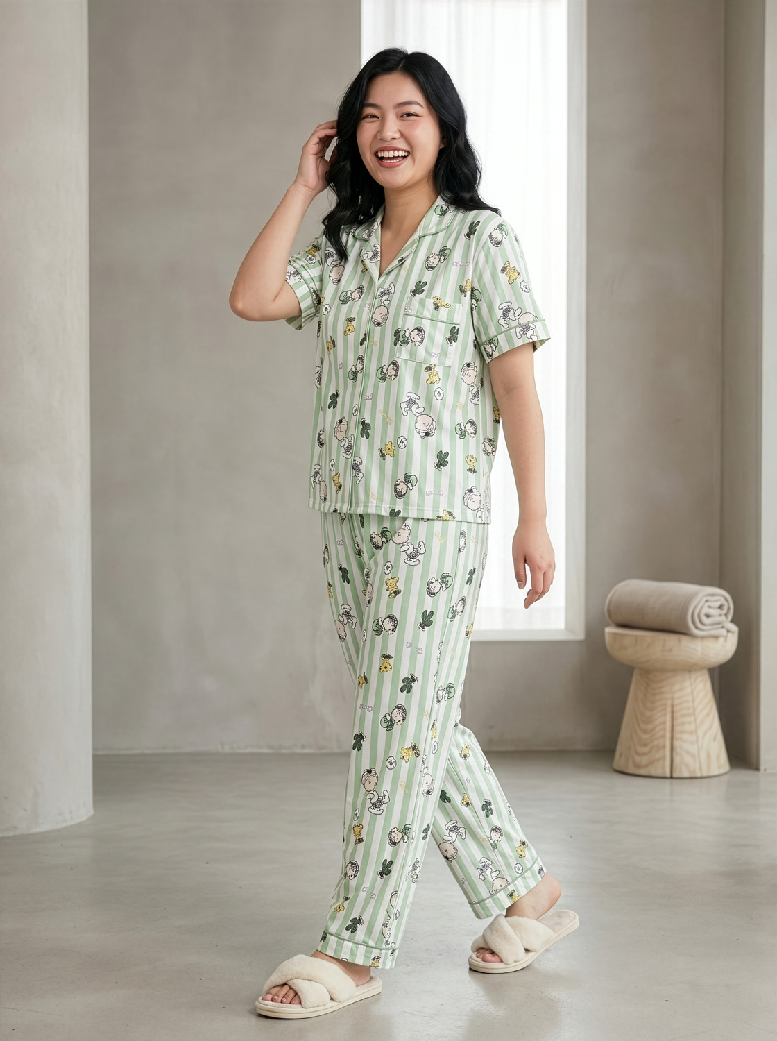Image of Lugo Women Printed Green Night Suit Set
