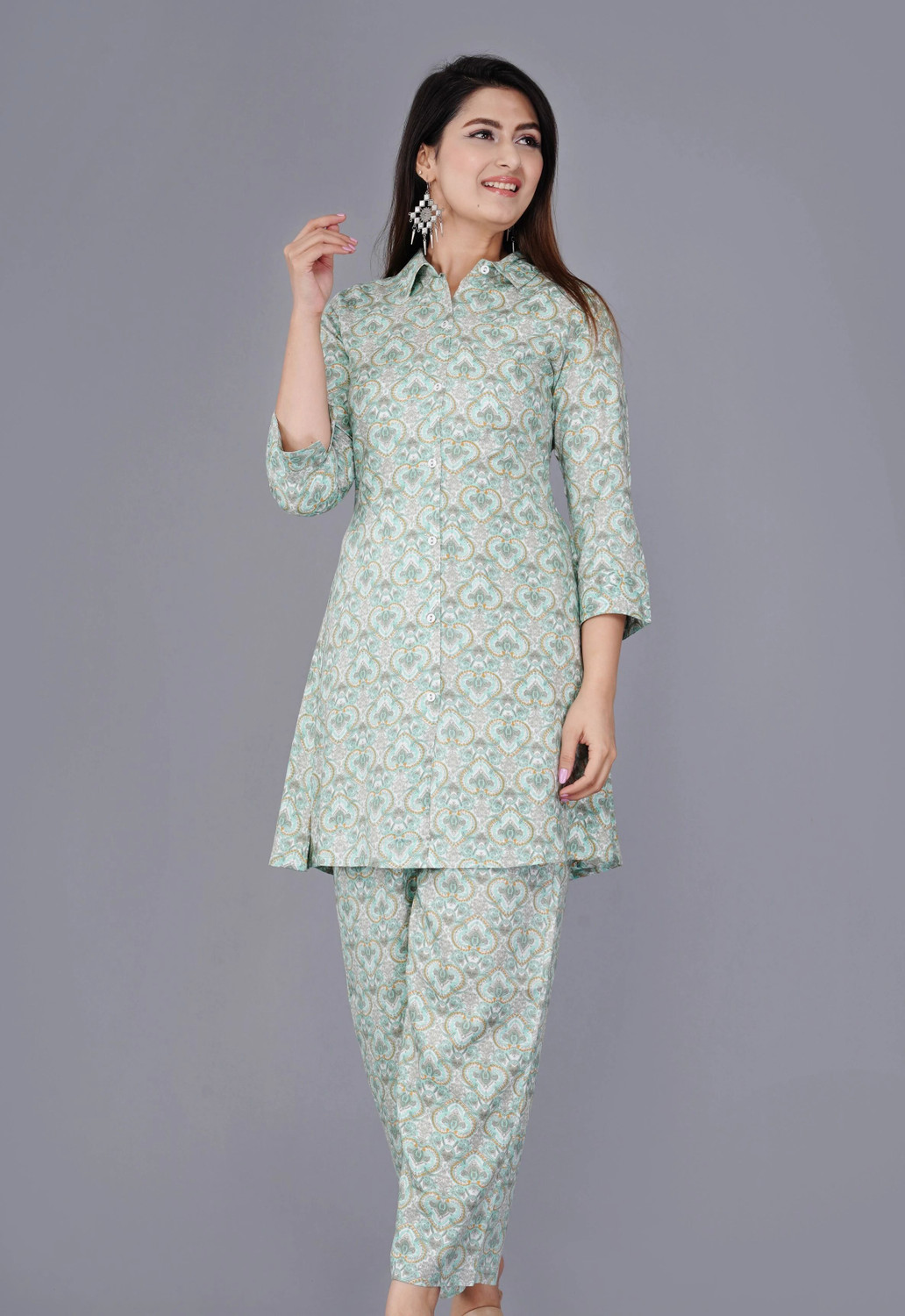 Image of MintMarie Women Printed Green Night Suit Set