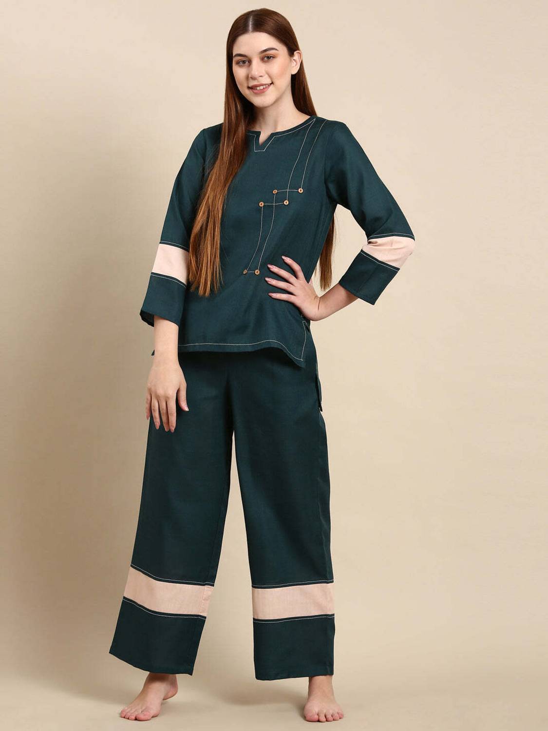 Banno's Swagger Women Colorblock Green Night Suit Set