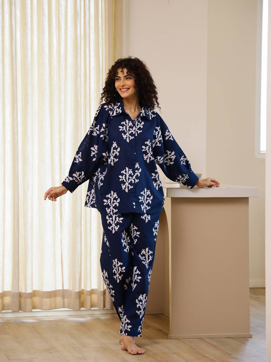 Sanskrutihomes Women Printed Blue Night Suit Set