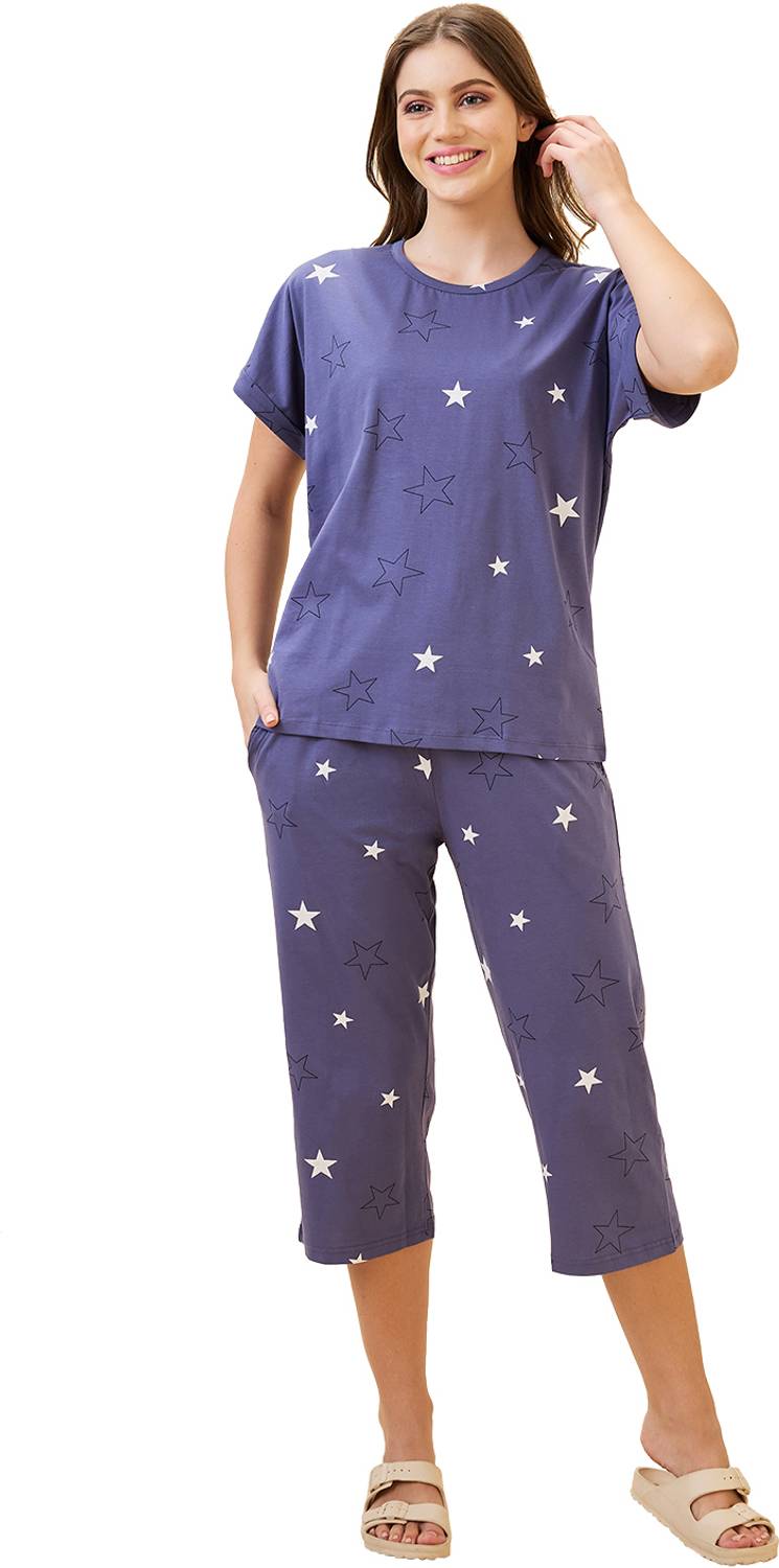 AV2 Women Printed Blue Top & Capri Set