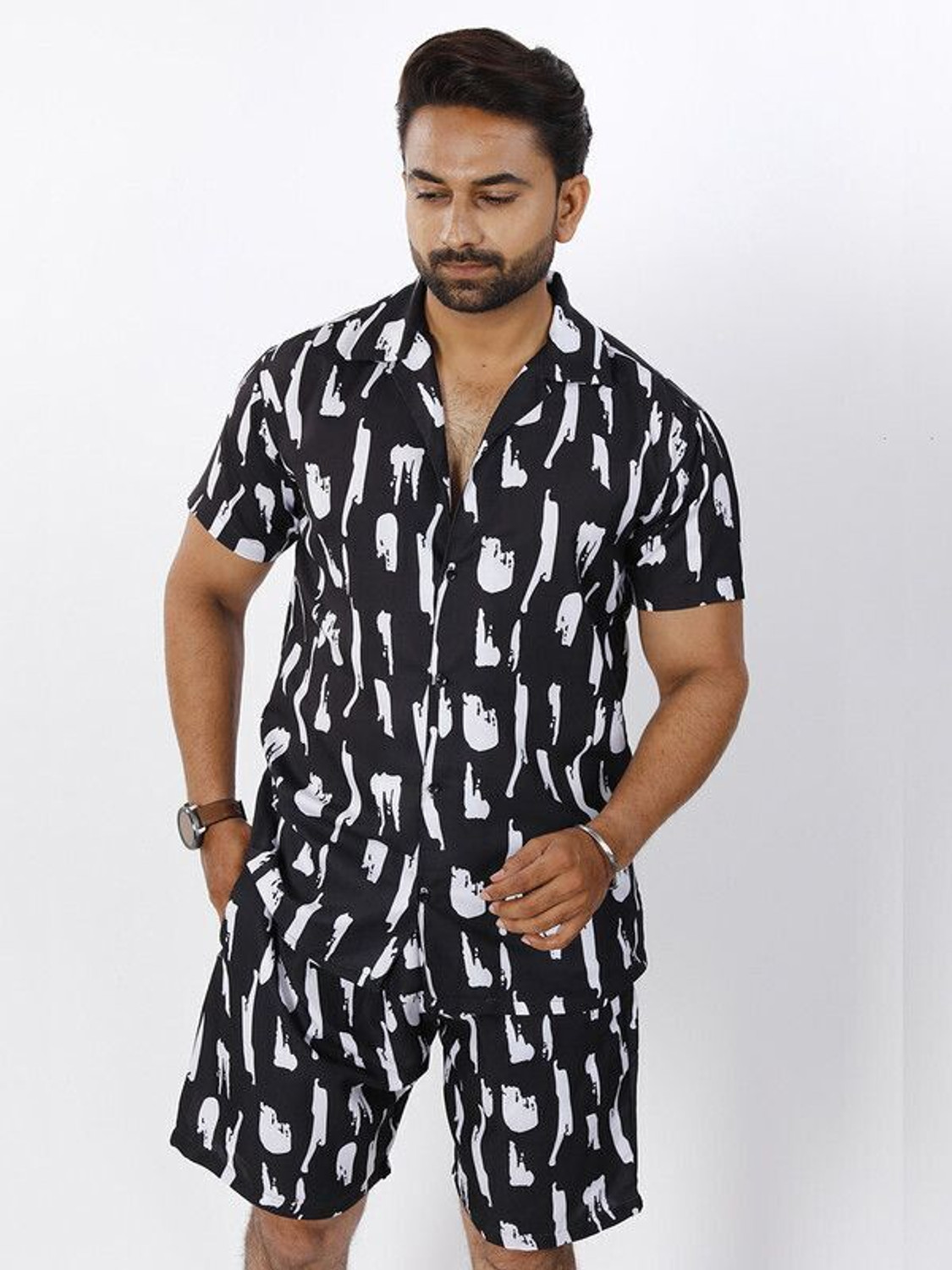 Image of CHEAPSHIRTS Men Printed Black Night Suit Set
