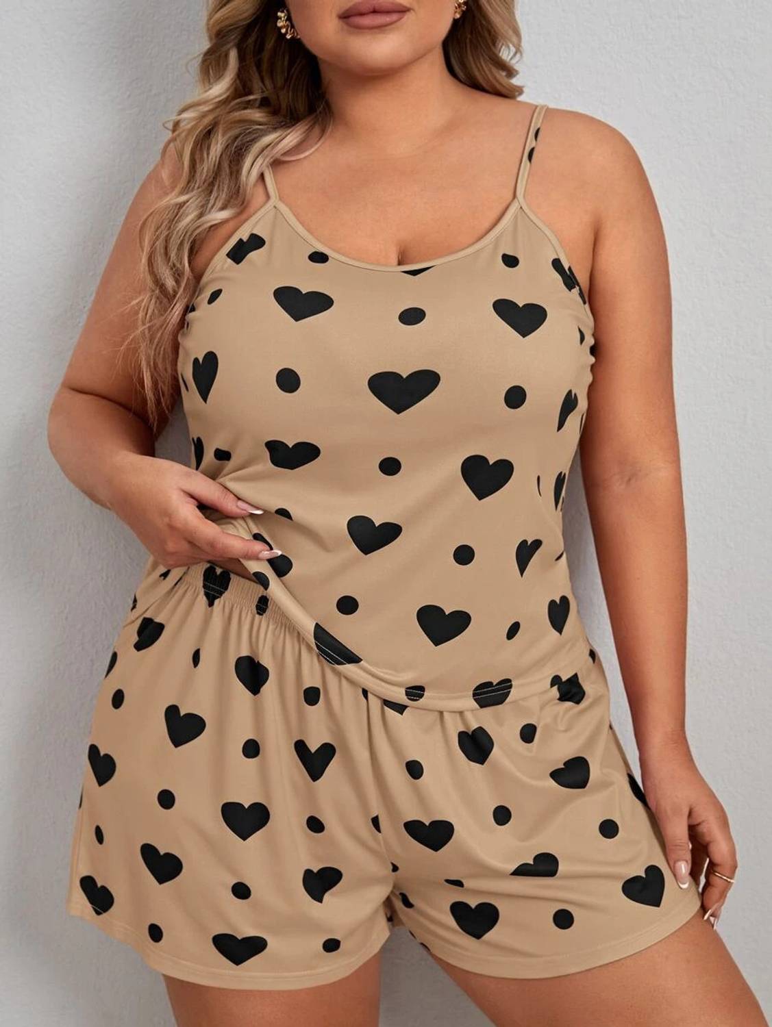 Boosah Women Printed Beige, Black Top & Shorts Set