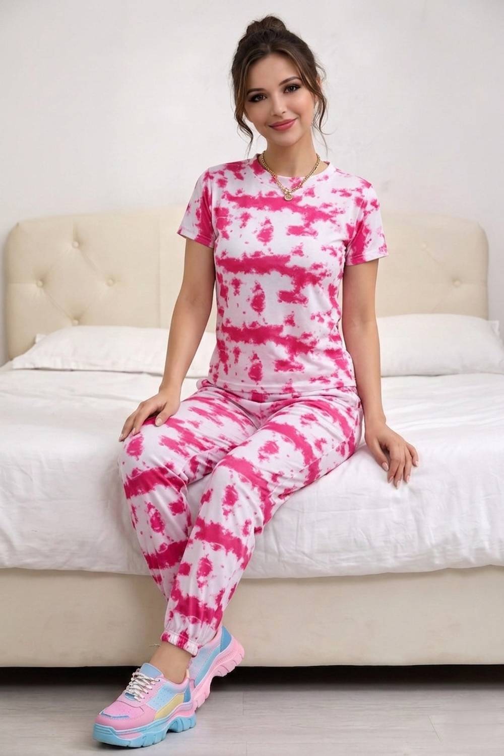 Avictor Women Abstract Pink, White Top & Pyjama Set