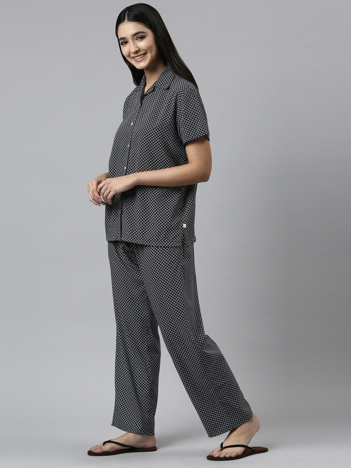 Image of Enamor Women Printed Black Shirt & Pyjama set