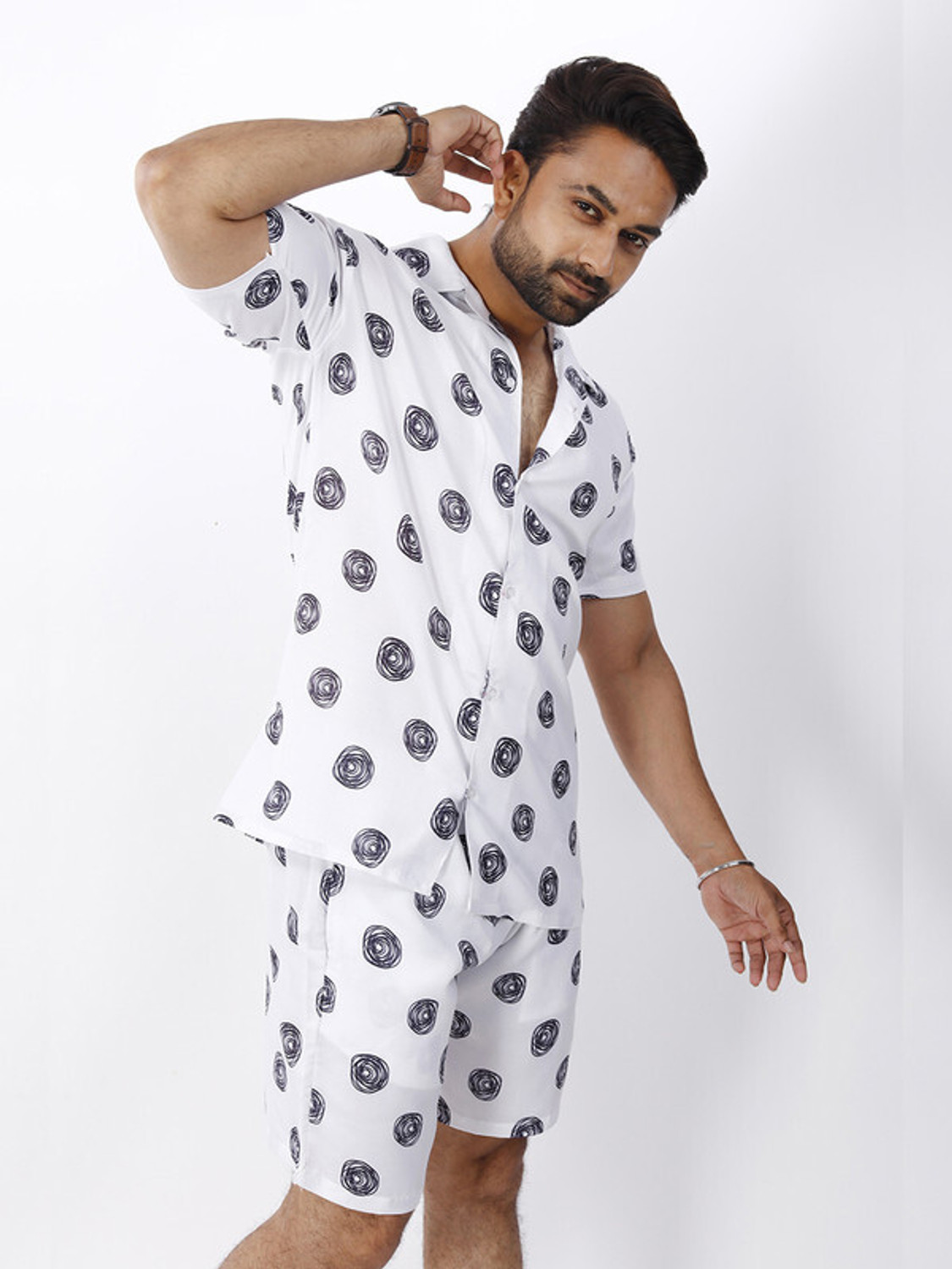 Image of CHEAPSHIRTS Men Printed White Night Suit Set