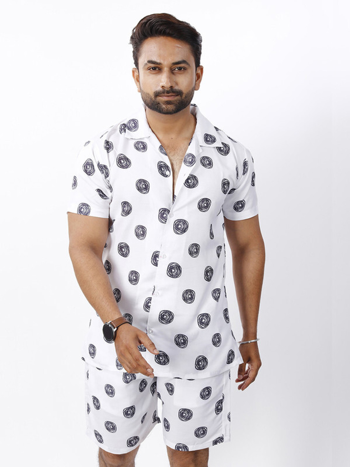 Image of CHEAPSHIRTS Men Printed White Night Suit Set