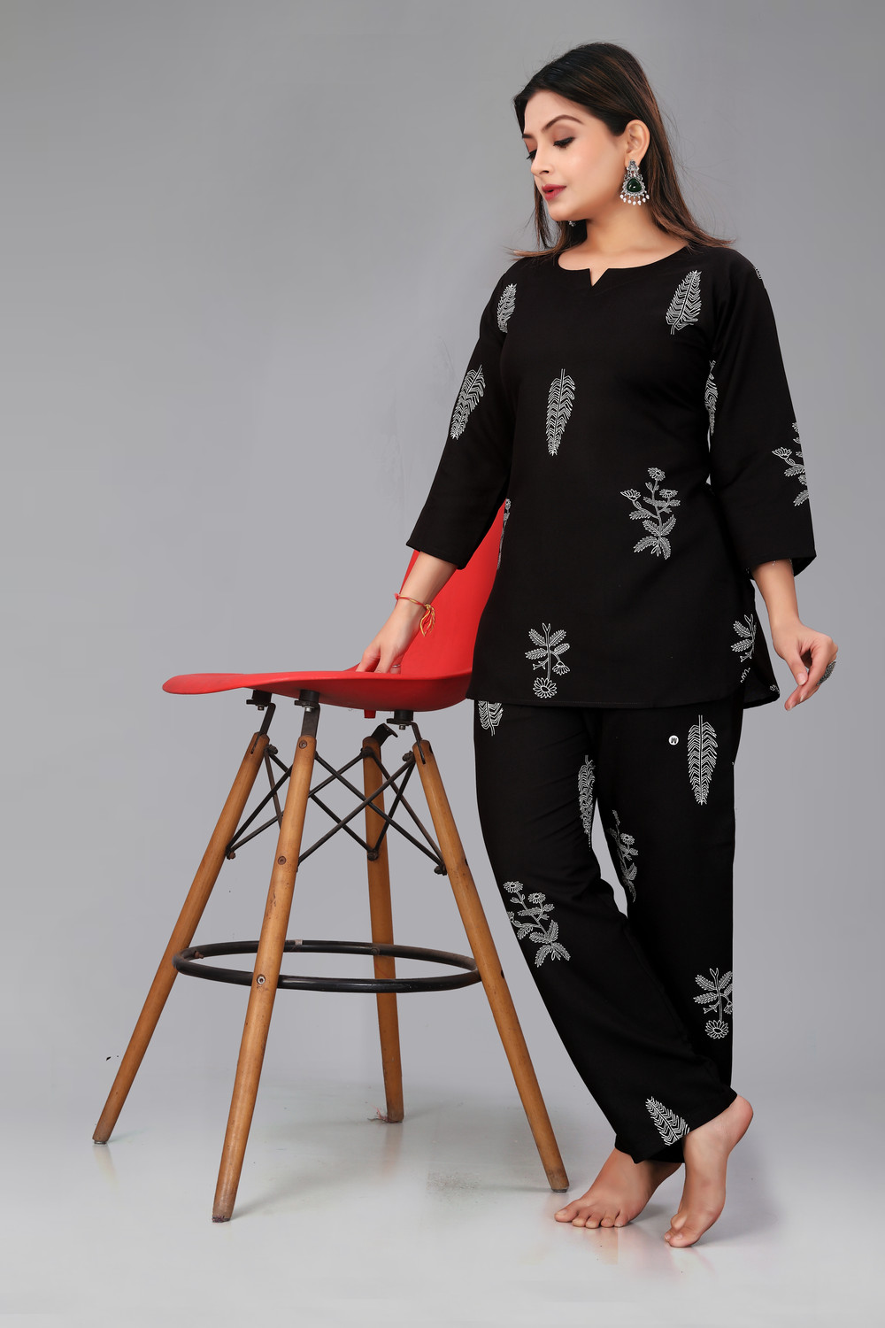 Image of Biyoko Women Printed Black Night Suit Set