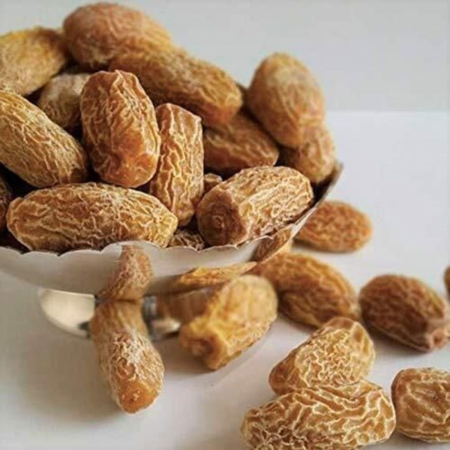 Image of FreshoCartz Yellow Dry Dates | Dry Chuhara | Pili Kharak | Khajur | Chuara | Dry Fruits Dates